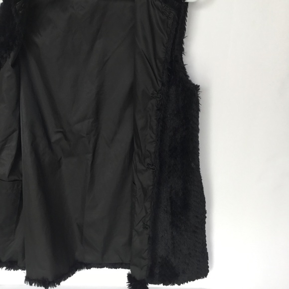 Betsey Johnson Black‎ Faux Fur Vest Size Extra Small - Picture 4 of 6